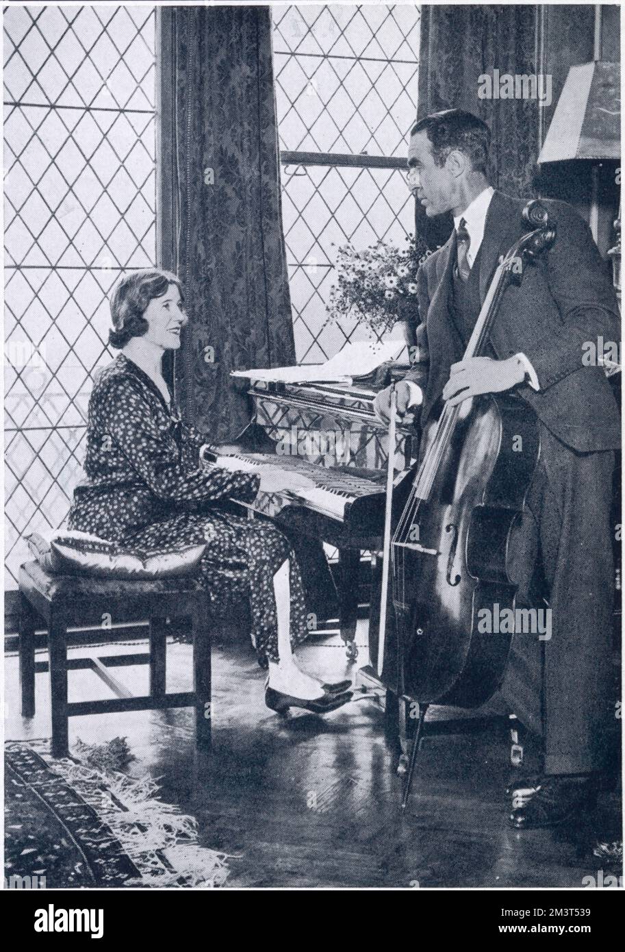 Lady Churston, in precedenza attrice e star della commedia musicale, Denise Orme, nella foto con la sua fidanzata, che ha sposato nell'ottobre 1928, il signor Theodore W. Wessel, un danese che è stato il co-rispondente nel caso di divorzio Churston. Foto Stock