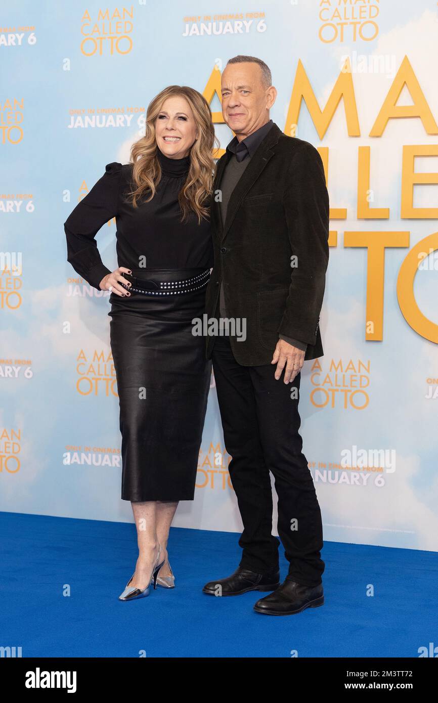 Londra, Regno Unito. 16 dicembre 2022. Rita Wilson e Tom Hanks frequentano Un uomo chiamato otto Photocall al Corinthia Hotel a Londra, Inghilterra. Credit: S.A.M./Alamy Live News Foto Stock