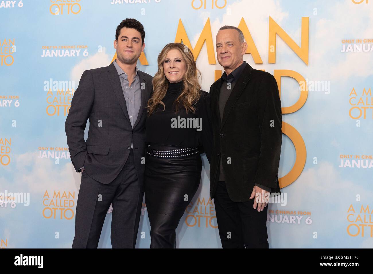 Londra, Regno Unito. 16 dicembre 2022. Truman Hanks, Rita Wilson e Tom Hanks frequentano Un uomo chiamato otto Photocall presso il Corinthia Hotel a Londra, Inghilterra. Credit: S.A.M./Alamy Live News Foto Stock