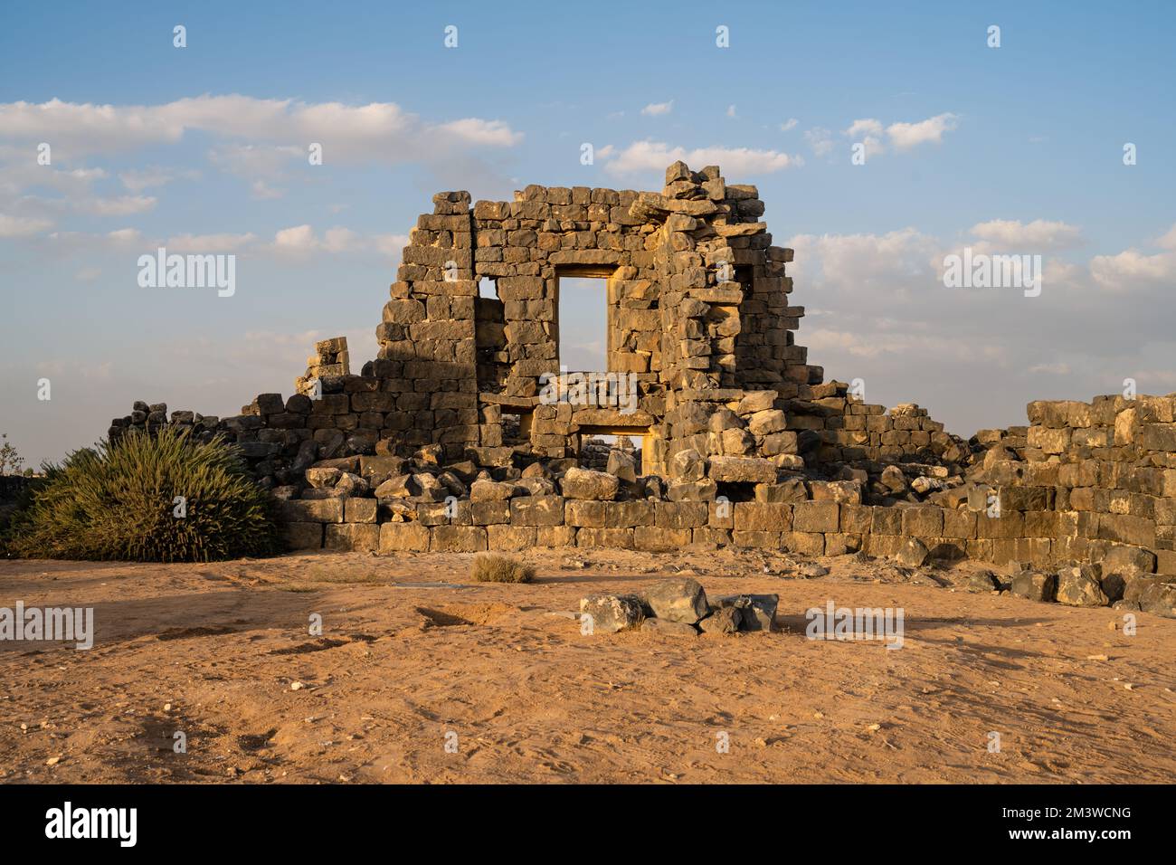 Casa 118 rovine a Umm El-Jimal, Giordania basalto edificio in pietra Foto Stock