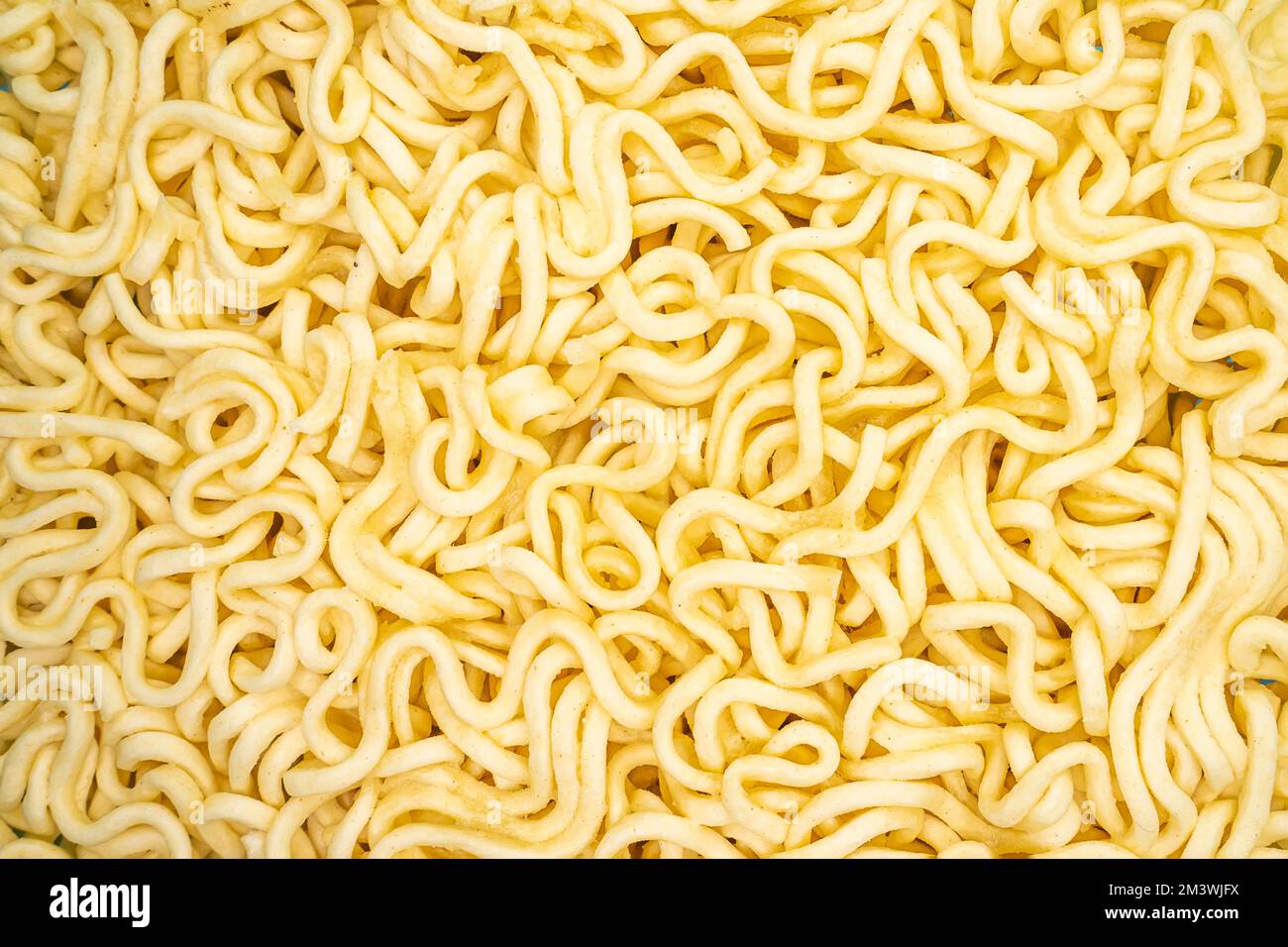 Pasta gialla istantanea texture per lo sfondo. Asianfood Foto Stock
