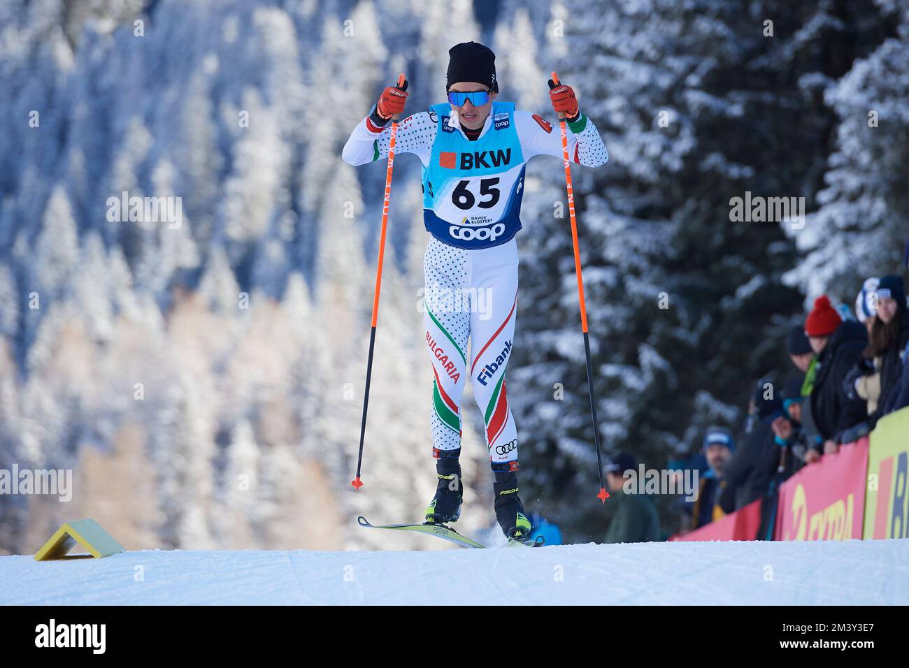 Davos, Schweiz, 17. Dicembre 2022. Daniel Peshkov beim Sprint Rennen am FIS Langlauf Weltcup Davos Nordic 2022 a Davos. Foto Stock