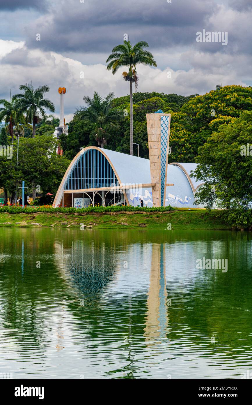 Chiesa di Sao Francisco de Assis, sito UNESCO Pampulha Modern Ensemble, Belo Horizonte, Minas Gerais, Brasile Foto Stock