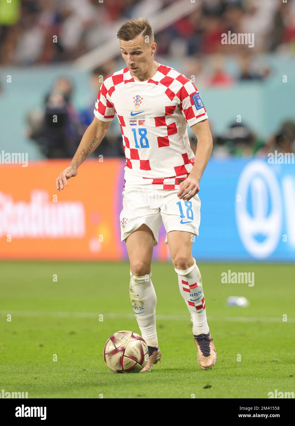 Doha, Katar. 17th Dec, 2022. Primo : 12/17/2022, calcio, COPPA DEL MONDO FIFA 2022 QATAR, Coppa del mondo 2022 Qatar, Coppa del mondo 2022 Qatar, partita per il 3rd° posto, Croazia - Marocco 2:1 Mislav Oric, Orsic, azione individuale, credito: dpa/Alamy Live News Foto Stock