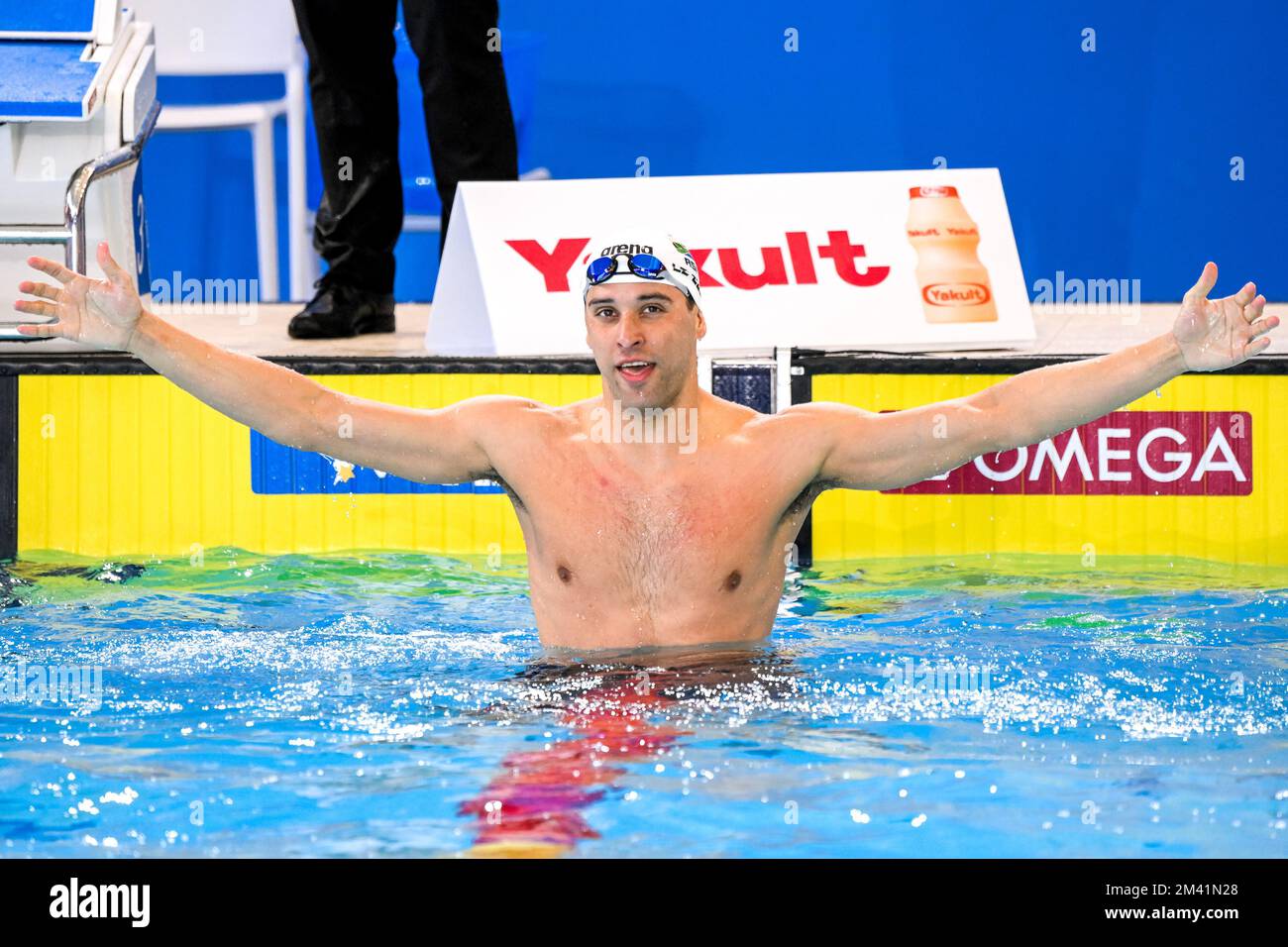 Melbourne, Australia. 18th Dec, 2022. Chad le Clos del Sud Africa festeggia dopo aver vinto la medaglia d'oro nella finale di Butterfly Men del 100m durante i campionati mondiali di corto corso di nuoto della FINA presso il Melbourne Sports and Aquatic Centre di Melbourne, Australia, il 18th dicembre 2022. Foto Giorgio Scala/Deepbluemedia/Insidefoto Credit: Insidefoto di andrea staccioli/Alamy Live News Foto Stock