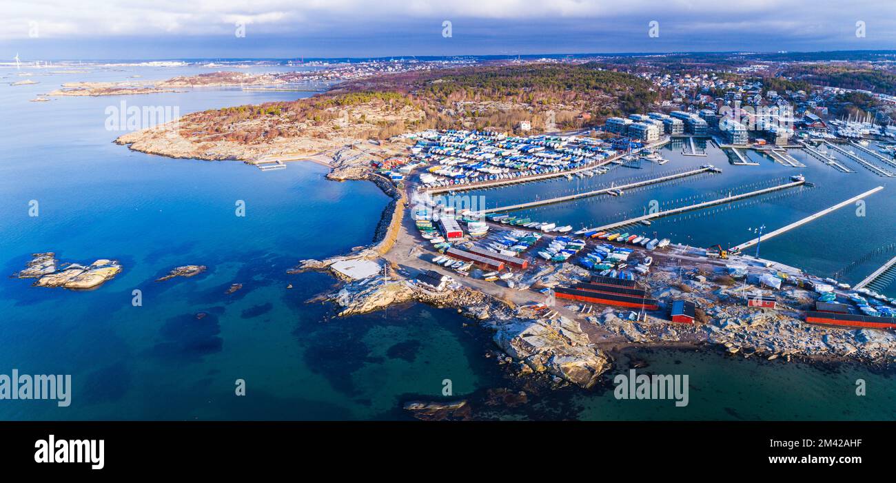 Vista panoramica aerea del porto durante l'inverno Foto Stock