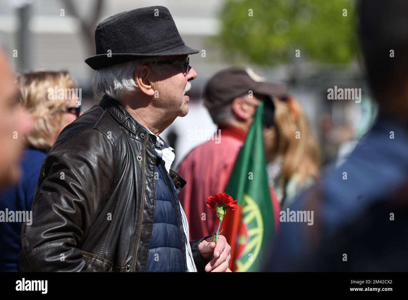 Dia da Liberdade del Portogallo. La rivoluzione del garofano, conosciuta anche come il 25 aprile. Foto Stock