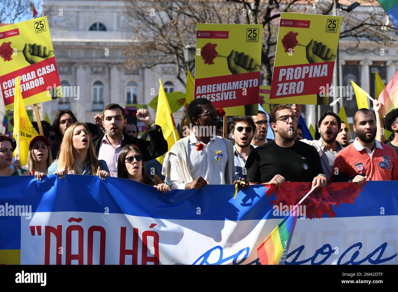 Dia da Liberdade del Portogallo. La rivoluzione del garofano, conosciuta anche come il 25 aprile. Foto Stock