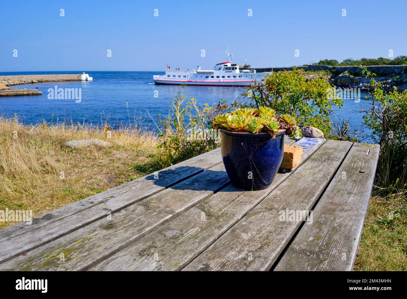 Fuori e intorno alle isole Ertholmen, luogo idilliaco e pittoresca vista sul mare su Frederiksö, Ertholmene, Danimarca, Scandinavia, Europa. Foto Stock