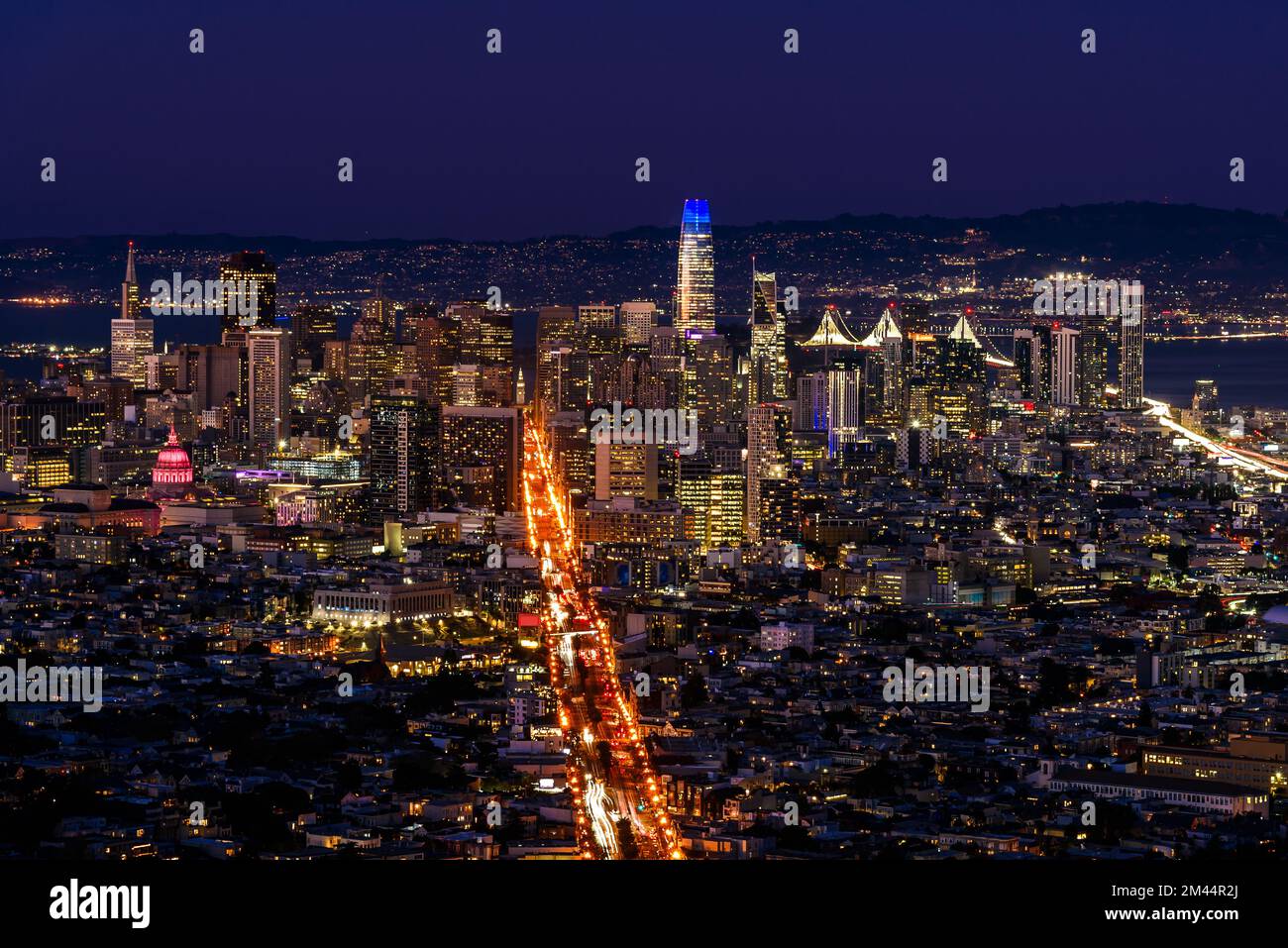 Vista notturna dello skyline di San Francisco Foto Stock