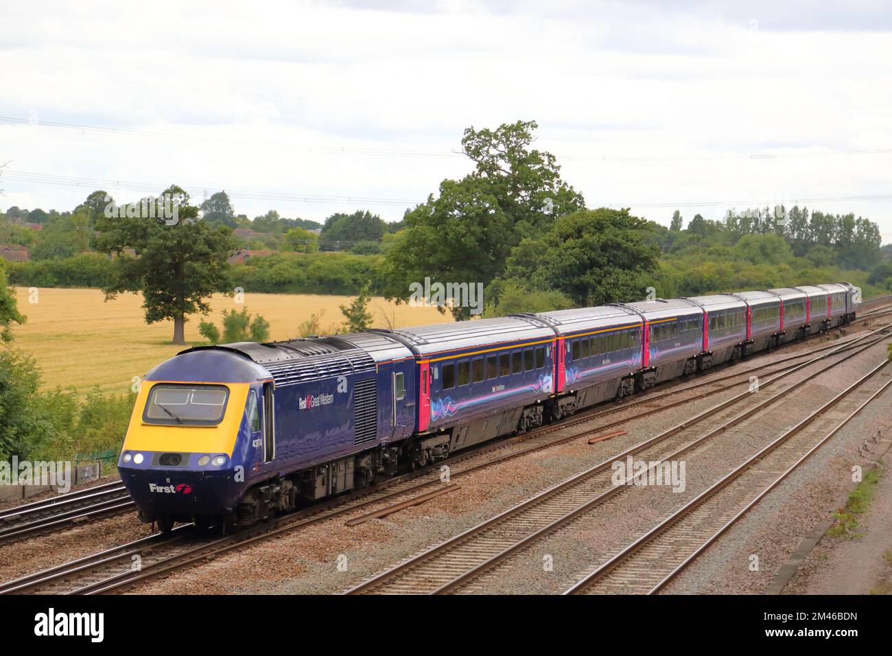 Un primo treno passeggeri diesel Great Western Class 43 vicino a Didcot, Regno Unito Foto Stock