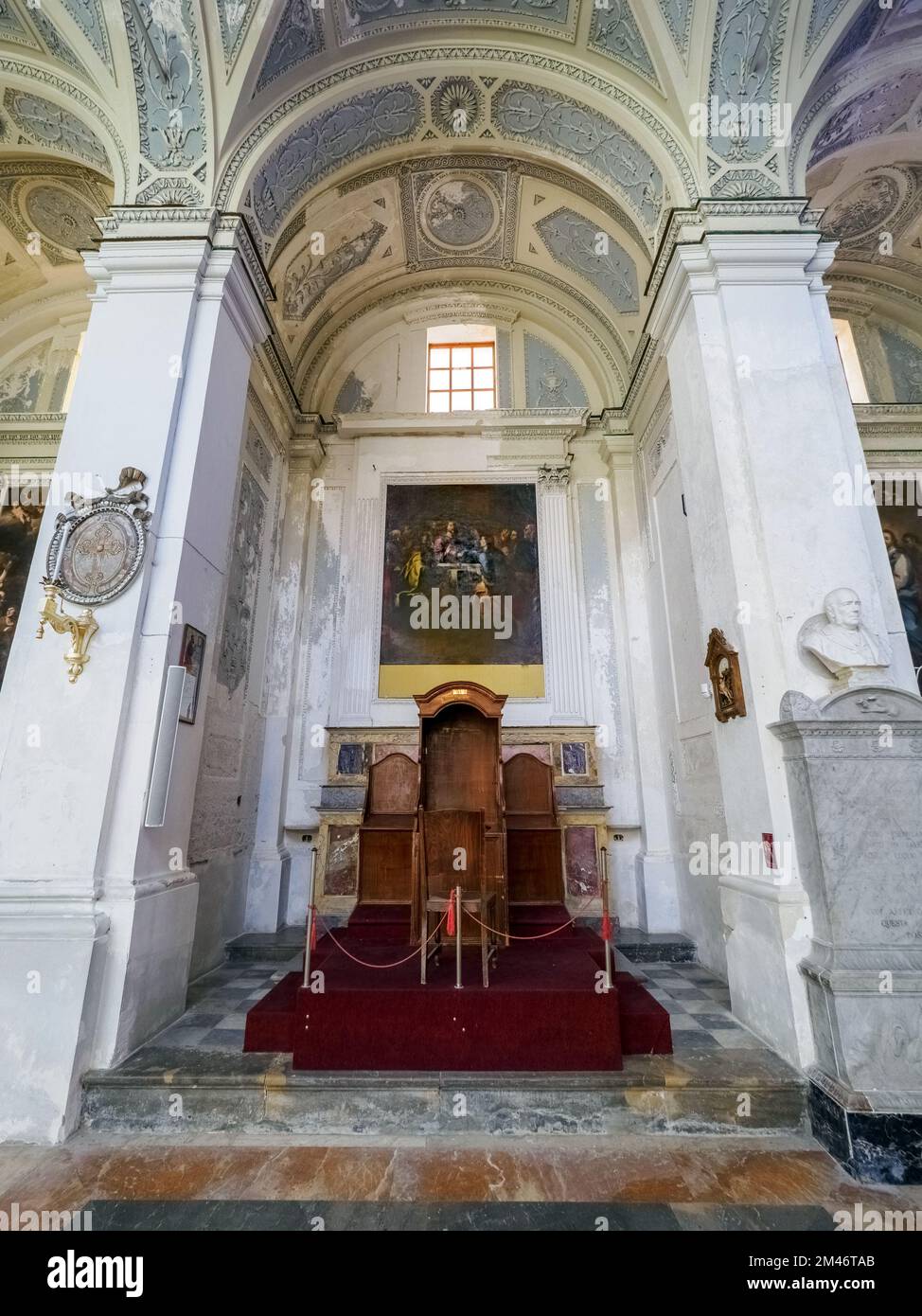 Cappella dell'ultima cena. Sull'altare si trova il dipinto raffigurante  l'ultima cena, olio su tela di Vito d'Anna del '18th nella Cattedrale di  San Lorenzo di Trapani - Sicilia, Italia Foto stock -