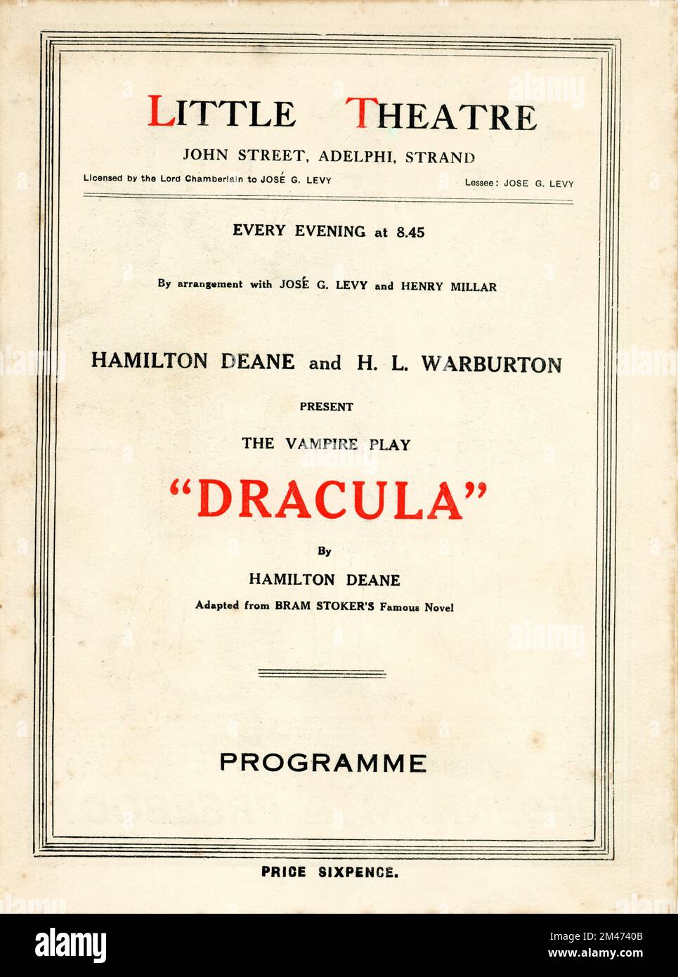 Front of Theatre programma dal 9th giugno 1927 per la produzione originale londinese al Little Theatre, John Street, Adelphi, Strand, Londra del Vampiro Play DRACULA di HAMILTON DEANE adattato dal famoso romanzo DI BRAM STOKER con RAYMOND HUNTLEY come Conte Dracula SAM LIVESEY come Abraham van Helsing BERNARD OSPITE come Jonathan Harker e BERNARD JUKES come Renfield Foto Stock