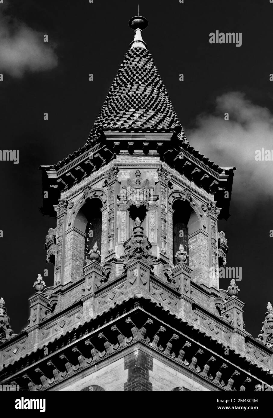 La Chiesa Metodista unita di Grazia in San Augustine, Florida, è un esempio dello stile rinascimentale spagnolo dell'archetettura. Foto di Tammy MCK Foto Stock