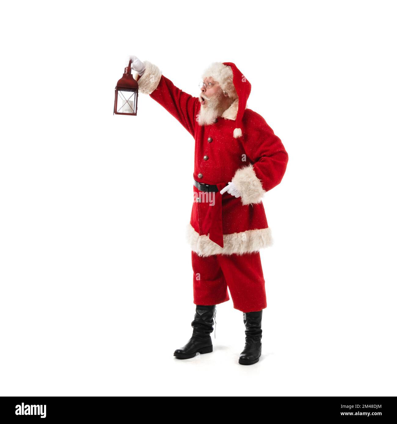 Babbo Natale con lanterna isolata su sfondo bianco Foto Stock