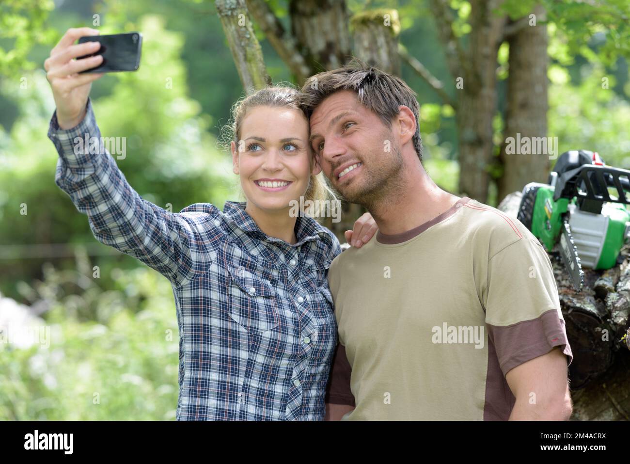 Due viaggiatori nella Foresta Foto Stock