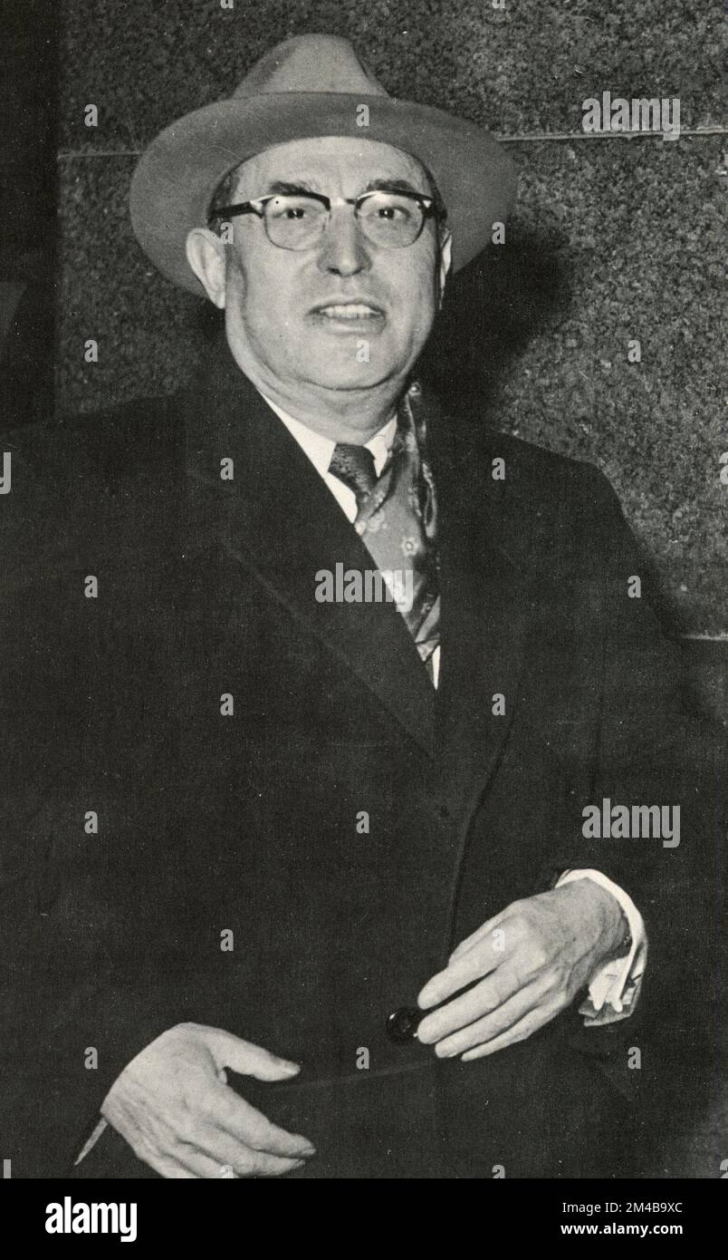 Gangster americano di origine italiana e mobster mafioso Joe Profaci, USA 1950s Foto Stock