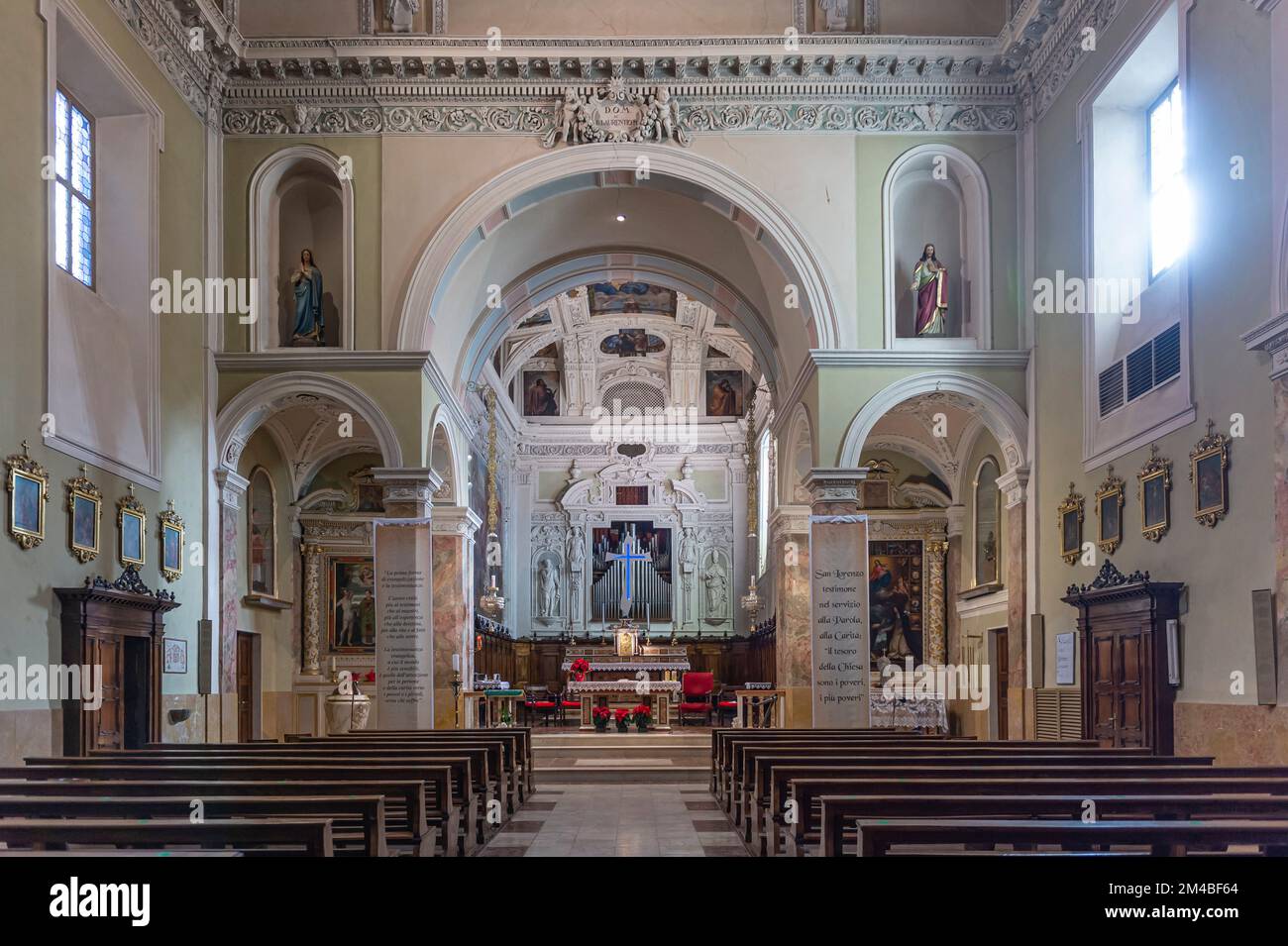 chiesa principale di san lorenzo, valbondione, italia Foto Stock