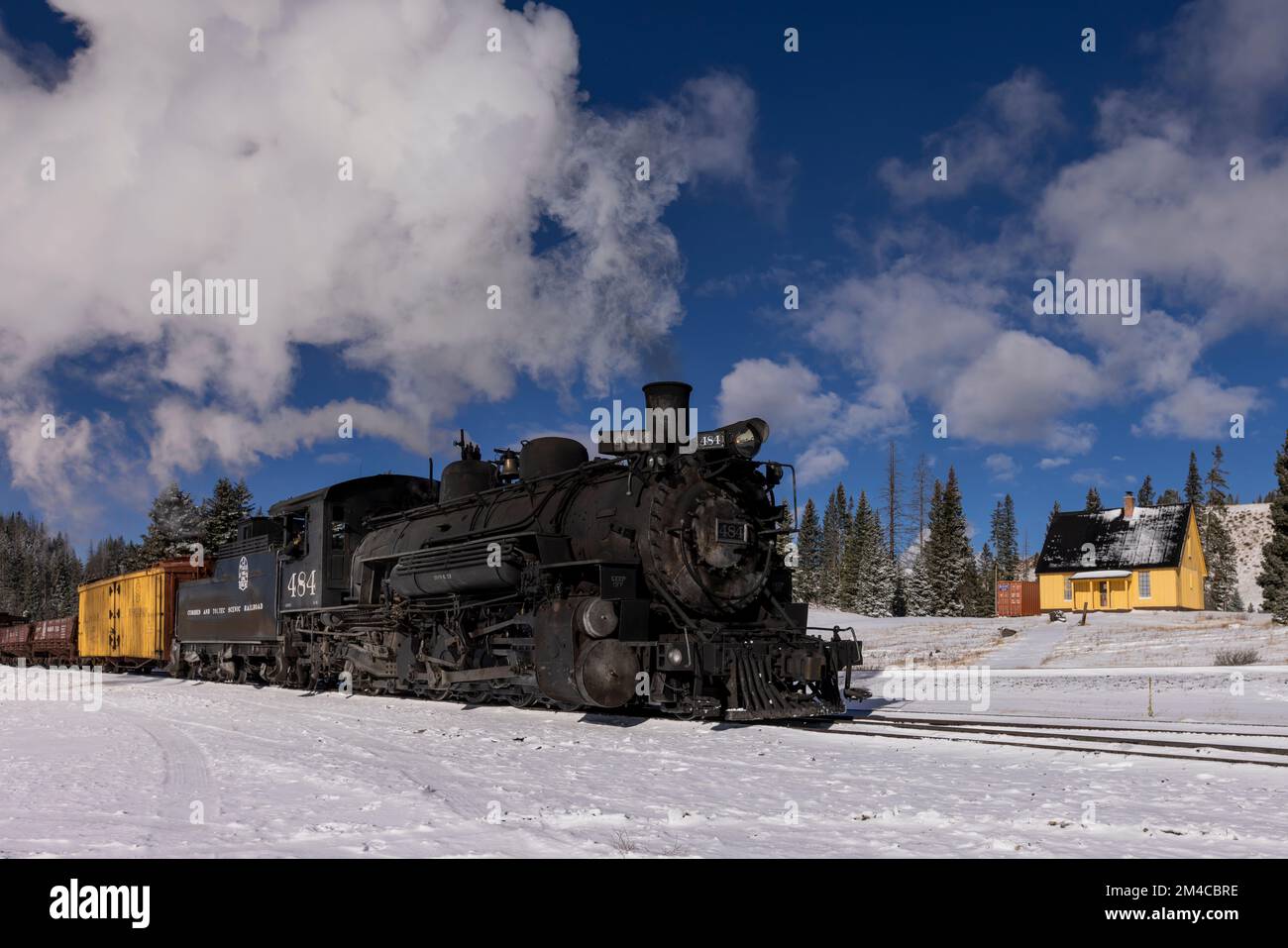 Il treno a vapore compie il suo ultimo viaggio alla fine della stagione turistica nel New Mexico, USA Foto Stock