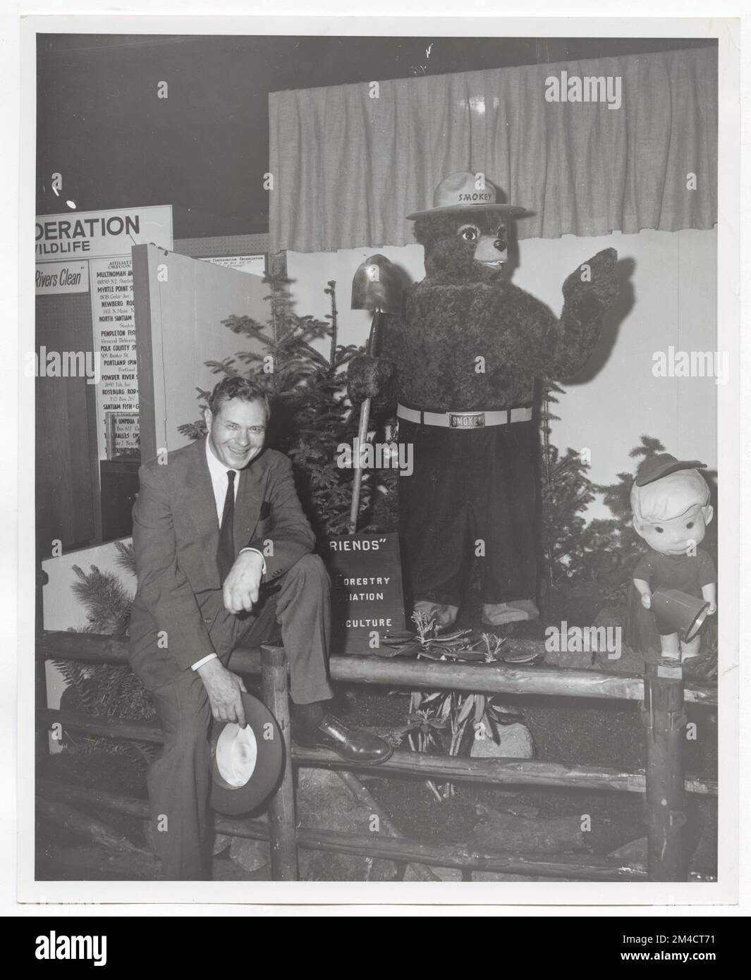 Il programma CFFP mostra - tutti gli stati. Fotografie relative alle foreste nazionali, alle pratiche di gestione delle risorse, al personale e alla storia culturale ed economica Foto Stock