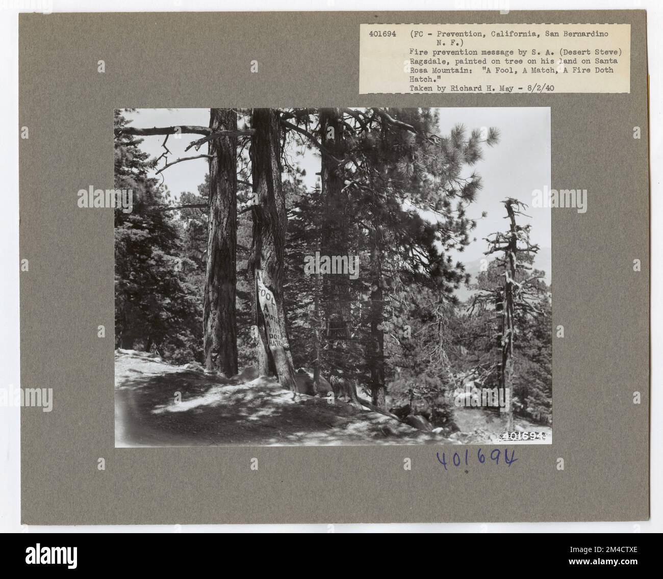 Estinguere fuochi e sigarette - tutti gli stati. Fotografie relative alle foreste nazionali, alle pratiche di gestione delle risorse, al personale e alla storia culturale ed economica Foto Stock