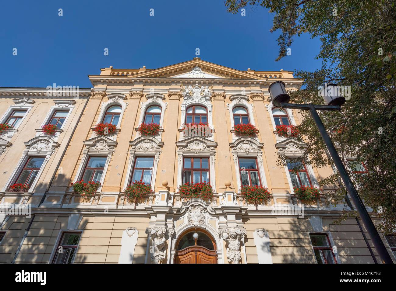 Edificio dell'Arcivescovo Curia in Piazza Biskupske - Olomouc, Repubblica Ceca Foto Stock