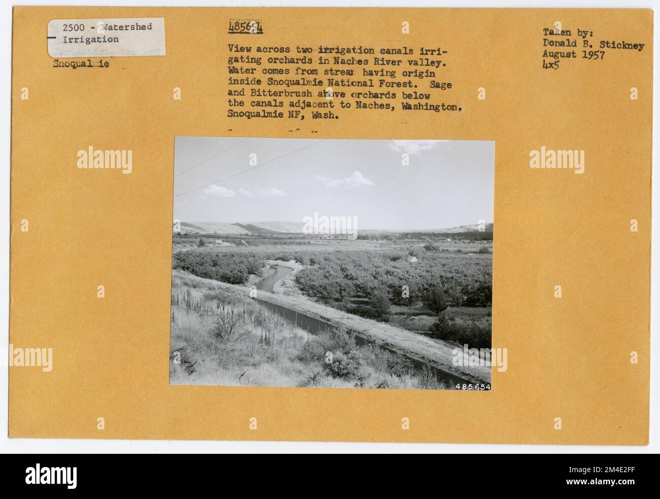 Usi dell'acqua - irrigazione - canali/ fumi. Fotografie relative alle foreste nazionali, alle pratiche di gestione delle risorse, al personale e alla storia culturale ed economica Foto Stock