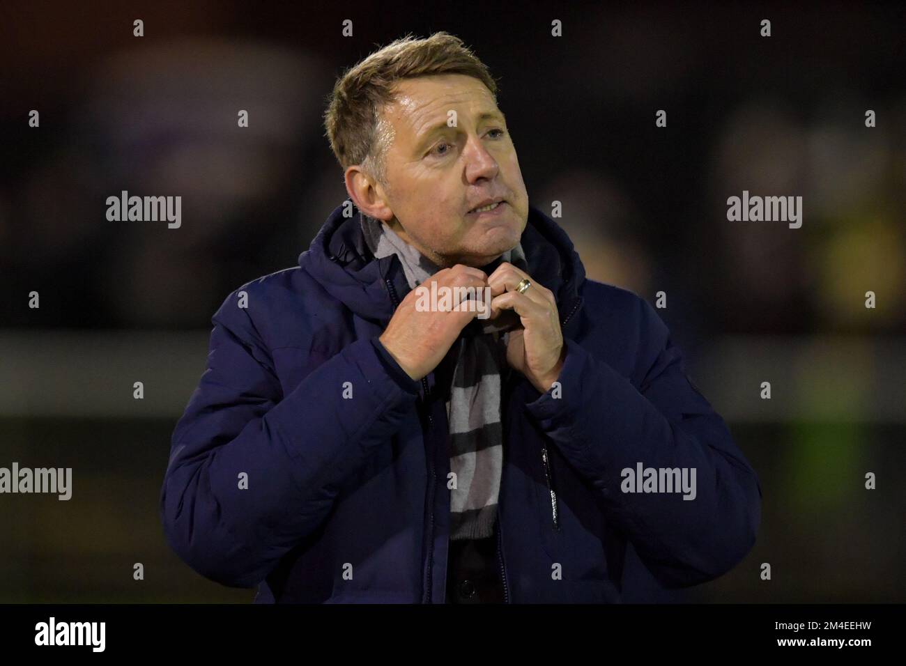 Jason Ainsley, il manager della città di Spennymoor, ha perso il suo lato 3-1 nella partita del trofeo fa di Isuzu tra Spennymoor Town e Darlington al Brewery Field di Spennymoor martedì 20th dicembre 2022. (Credit: Scott Llewellyn | NOTIZIE MI) Credit: NOTIZIE MI & Sport /Alamy Live News Foto Stock