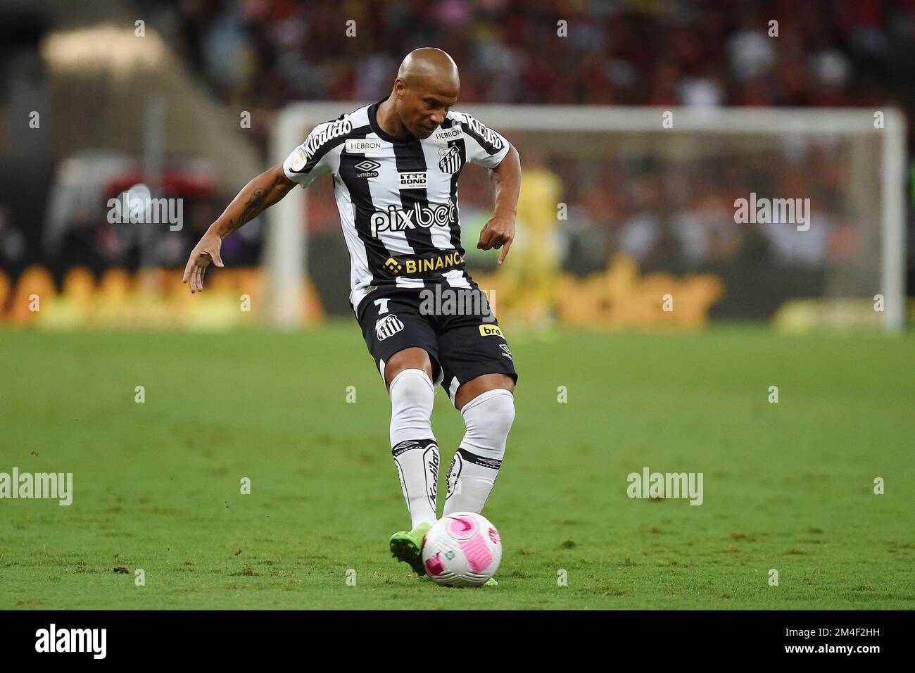 Rio de Janeiro, Brasile, 25 ottobre 2022. Calciatore Carlos Sanchez della squadra Santos, durante la partita Flamengo x Santos per i champi brasiliani Foto Stock