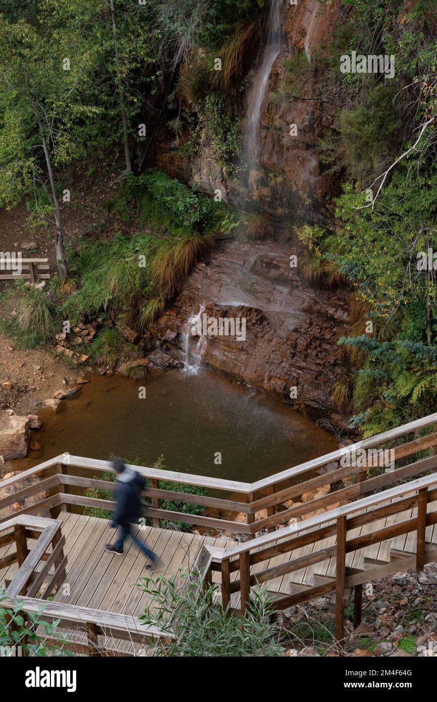 Cascata da Fraga D'alta cascata e passerella a Orvalho, Portogallo, Europa Foto Stock