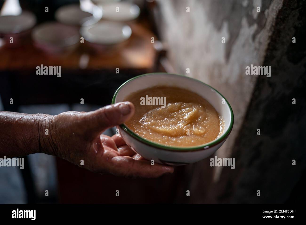 Ciotola di marmellata fatta in casa Foto Stock