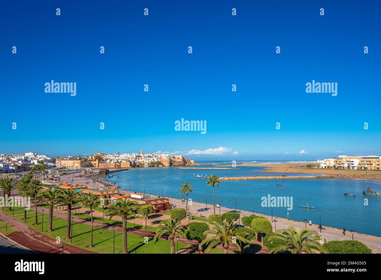 Vista panoramica della capitale del Marocco di Rabat e dell'estuario di Bouregreg Foto Stock