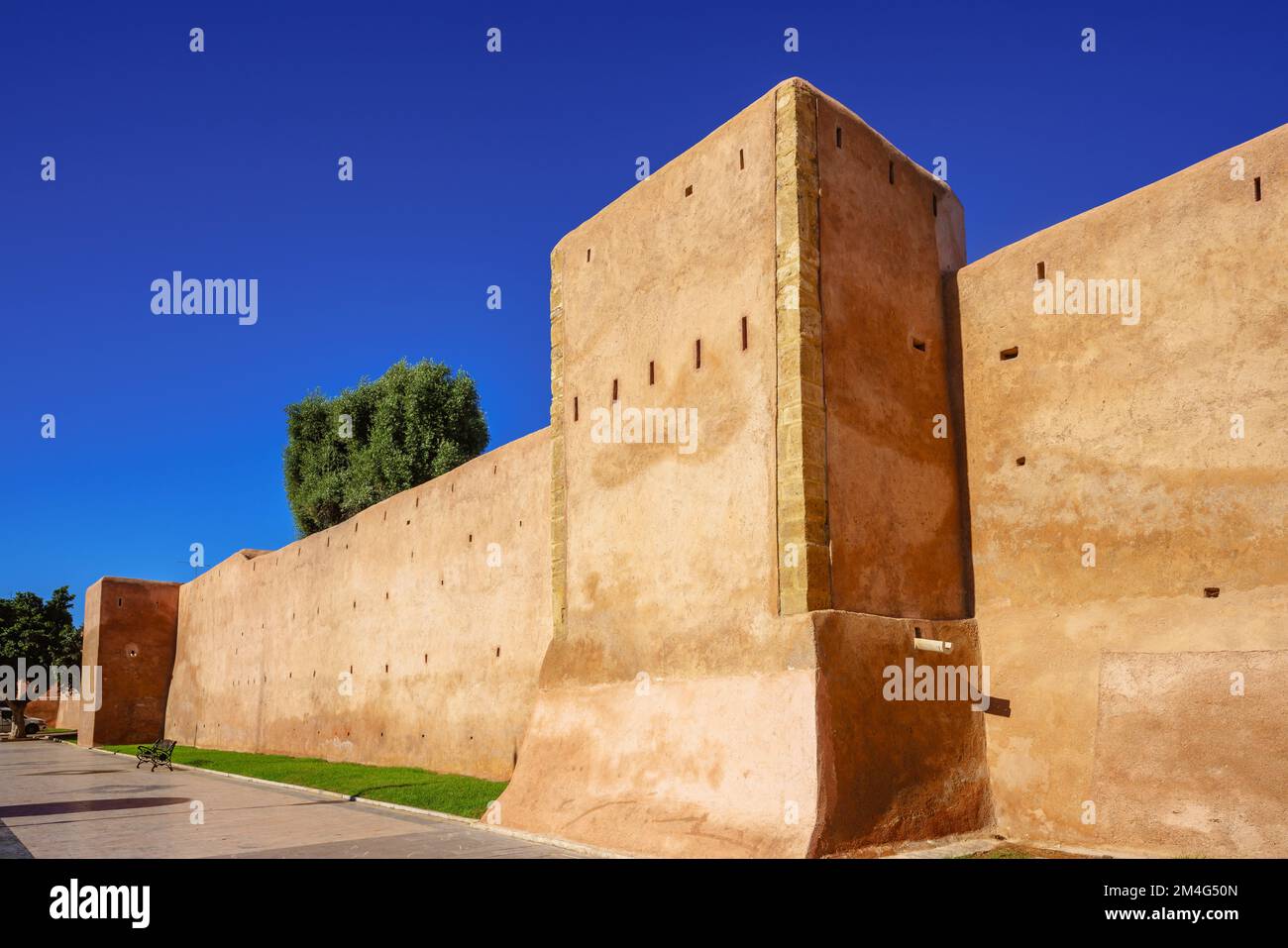 Antico Rabat Medina Muro restaurato in Marocco Foto Stock