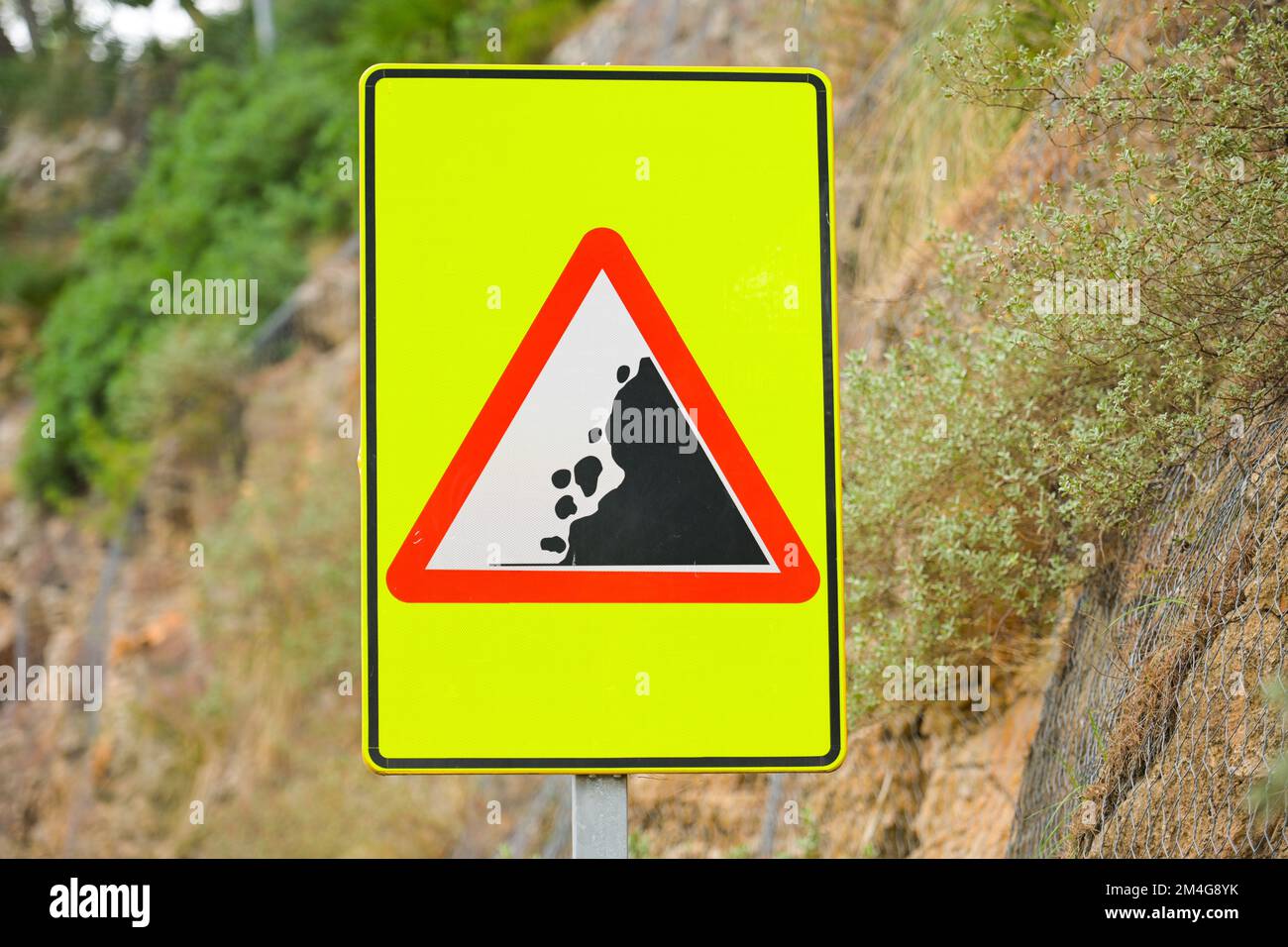 Warnschild, Steinschlag, Strassenschild, Verkehrsschild, Serra de Tramuntana, Maiorca, Spagna Foto Stock