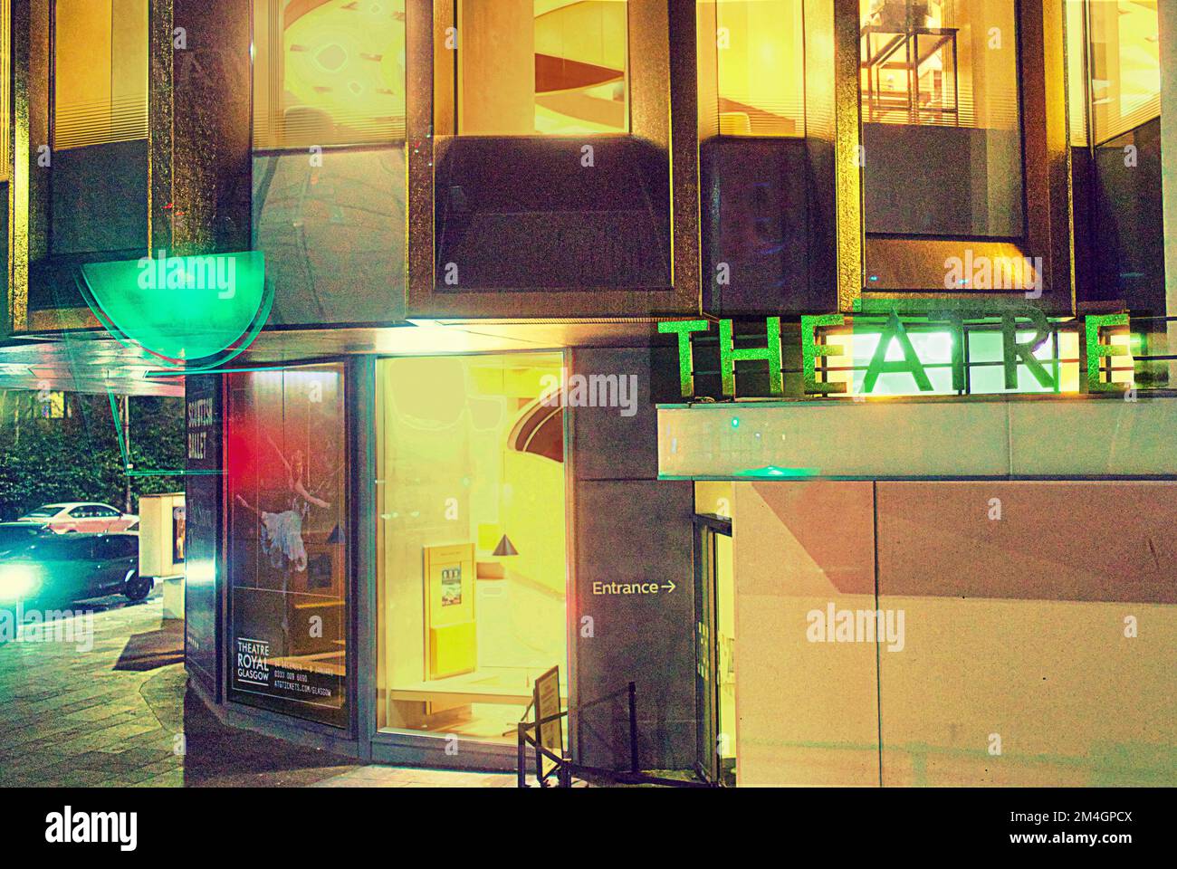 Ingresso creativo al Theatre Royal Glasgow 282 Hope St, Glasgow G2 3QA di notte Foto Stock