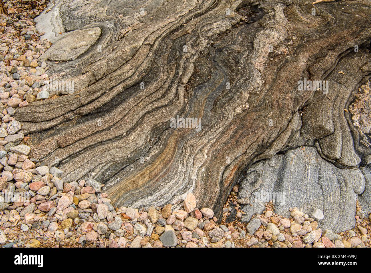 Roccia di granito costiera, ciottoli sulla Georgian Bay, Parry Sound, Ontario, Canada Foto Stock