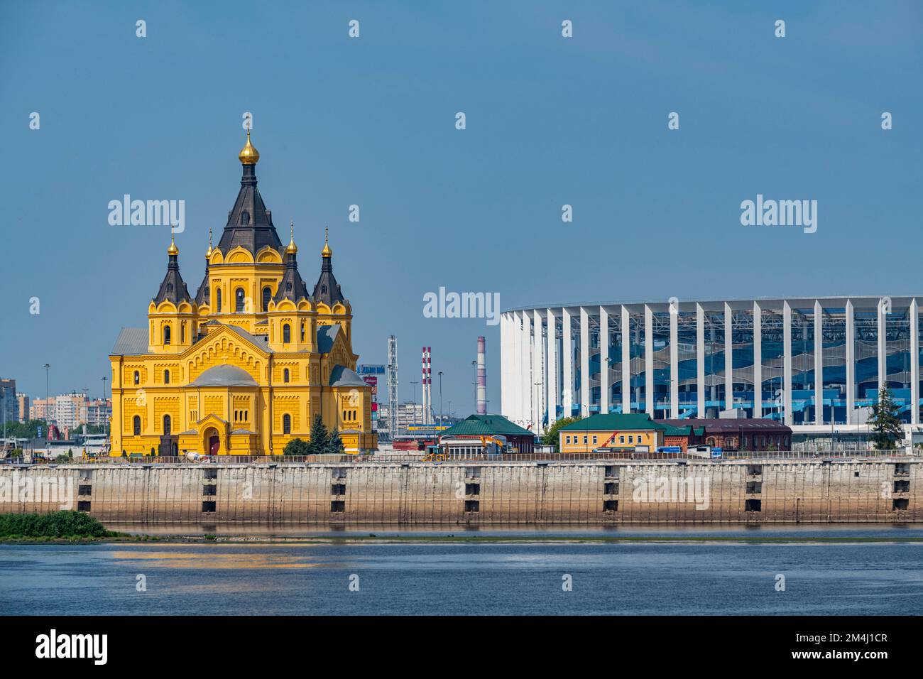 Alexander Nevsky Cattedrale sul Volga, Nizhny Novgorod, Russia Foto Stock Alexander Nevsky Cattedrale sul Volga, Nizhny Novgorod, Russia Foto Stock
