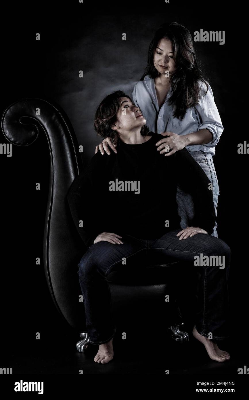 Due donne asiatiche, sorelle, fratelli coreani Foto Stock