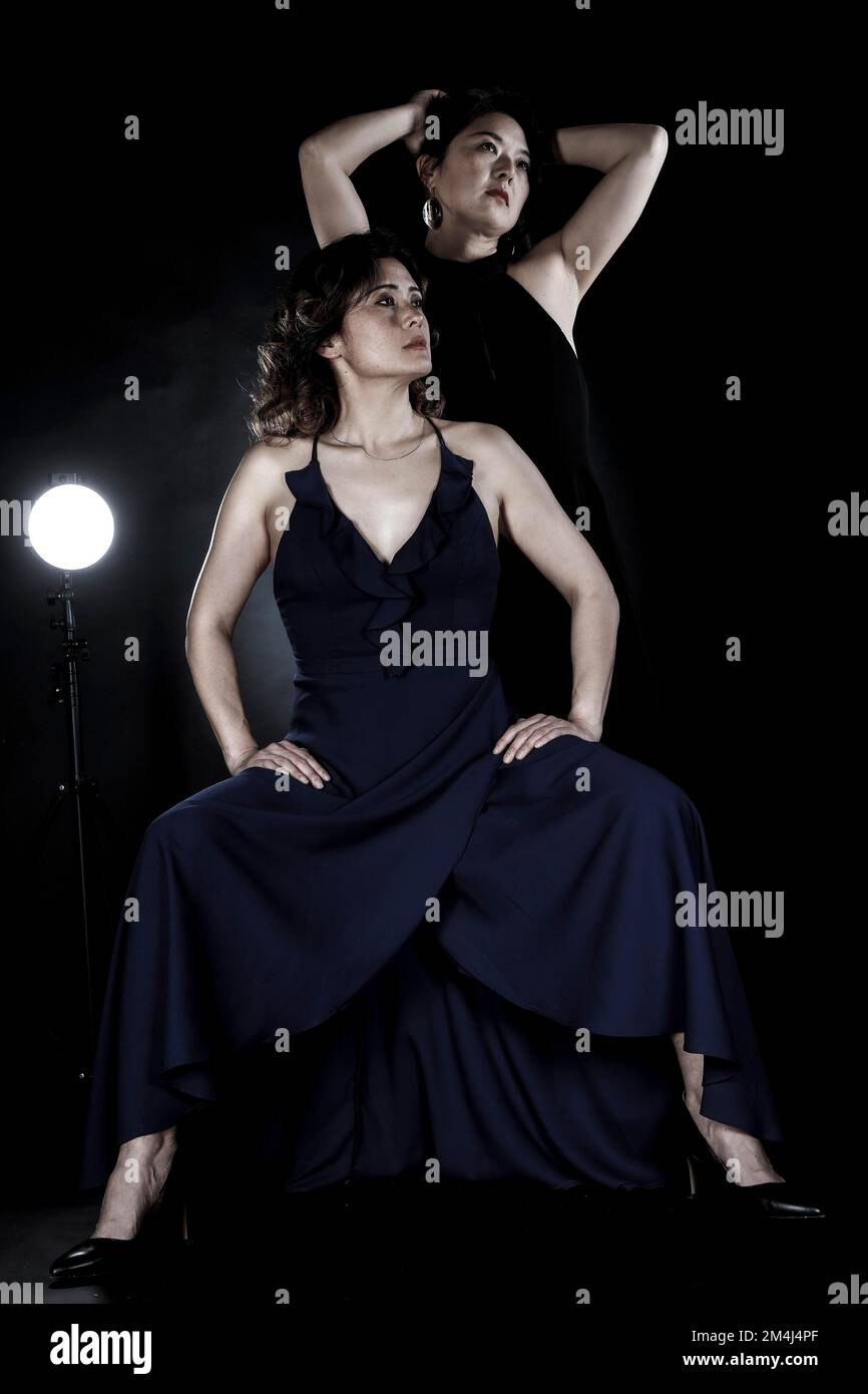Due donne asiatiche, sorelle, fratelli coreani Foto Stock