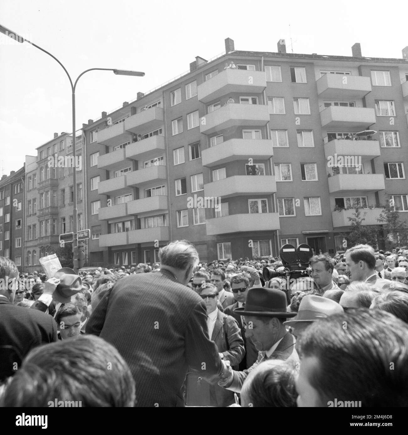 Dal 13 si è tenuto a Wertheim il congresso del partito di destra radicale del Partito Nazionale democratico di Germania (NPD) del 4th. 2-15. 2. 1970, Germania Foto Stock