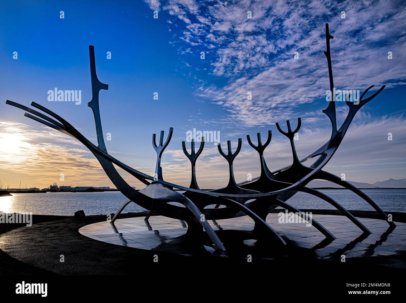 La scultura Sun Voyager a Reykjavik Foto Stock