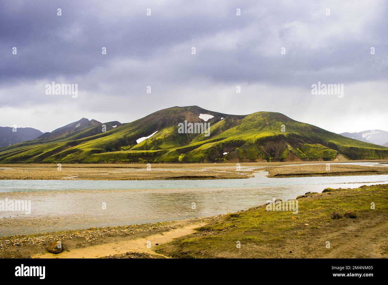 Landmannalaugar nelle Highlands dell'Islanda Area geotermica con Green Mountains Foto Stock