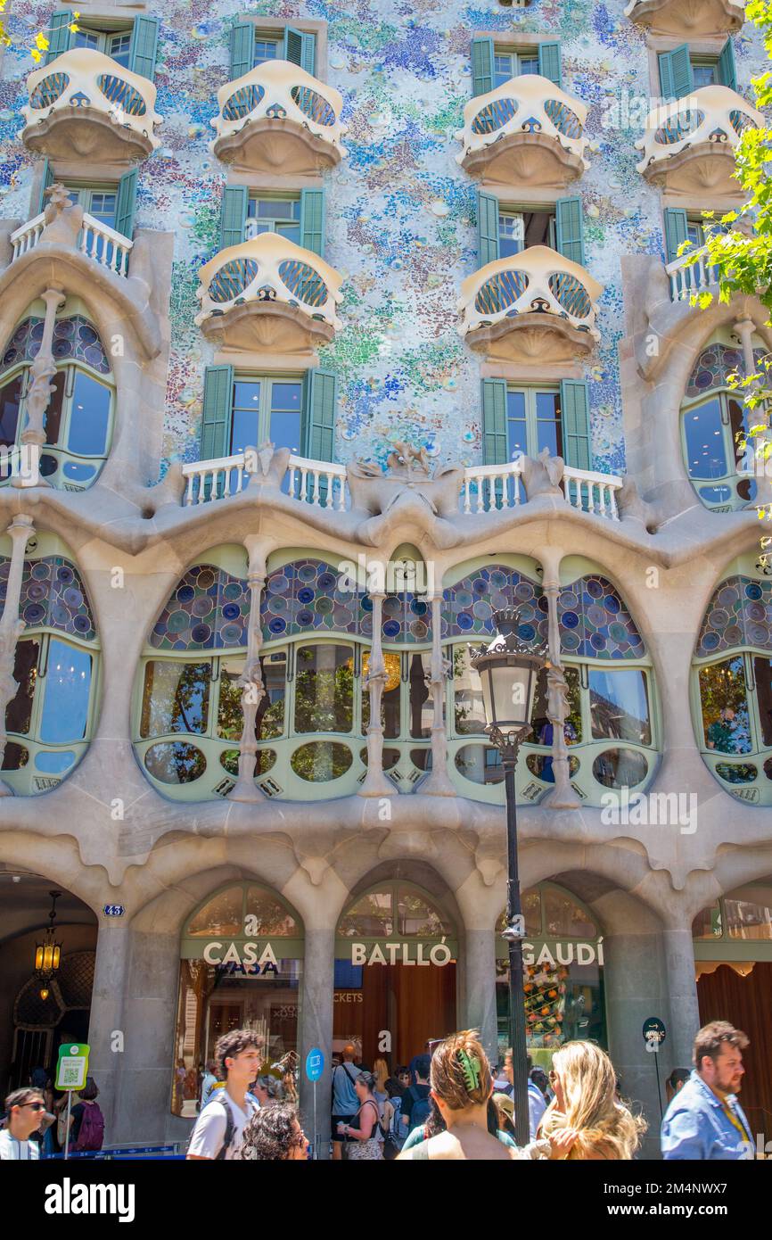 Casa Batlló, uno degli edifici di Antoni Gaudi sul Passeig de Gràcia a Barcellona, Spagna Foto Stock