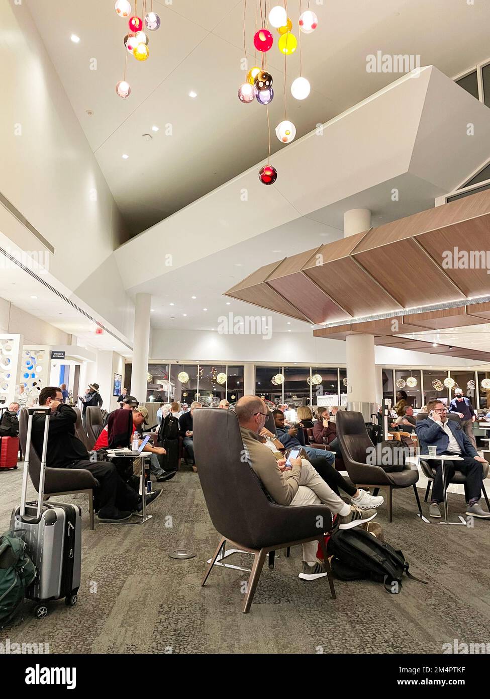 Delta Sky Club Lounge ad Atlanta, Georgia, USA Foto Stock