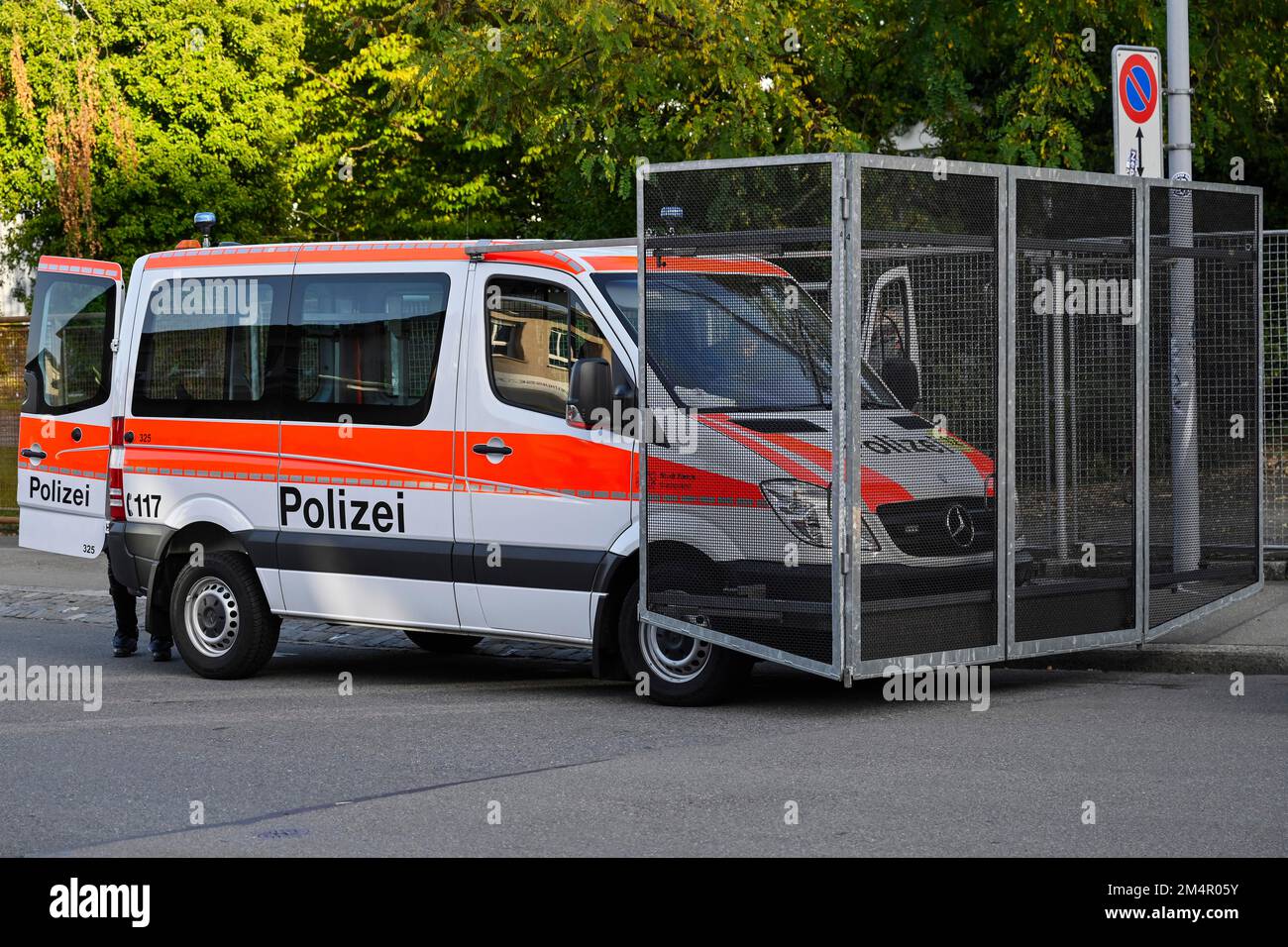 Auto di polizia con dispositivo di protezione, polizia della città di Zurigo, Svizzera Foto Stock