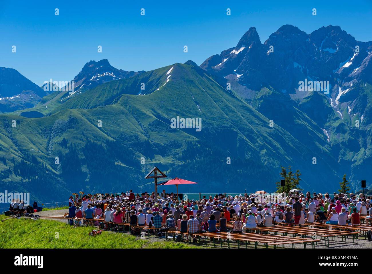 Servizio cristiano, massa montana sul Fellhorn, Alpi di Allgaeu, Allgaeu, Baviera, Germania Foto Stock