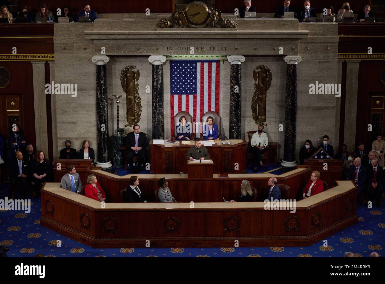 Washington, Distretto di Columbia, USA. 21st Dec, 2022. Il Presidente dell'Ucraina VOLODYMYR ZELENSKY consegna un discorso di persona a una sessione congiunta del Congresso degli Stati Uniti a Capitol Hill. (Credit Image: © Ukraine Presidency/ZUMA Press Wire) Foto Stock