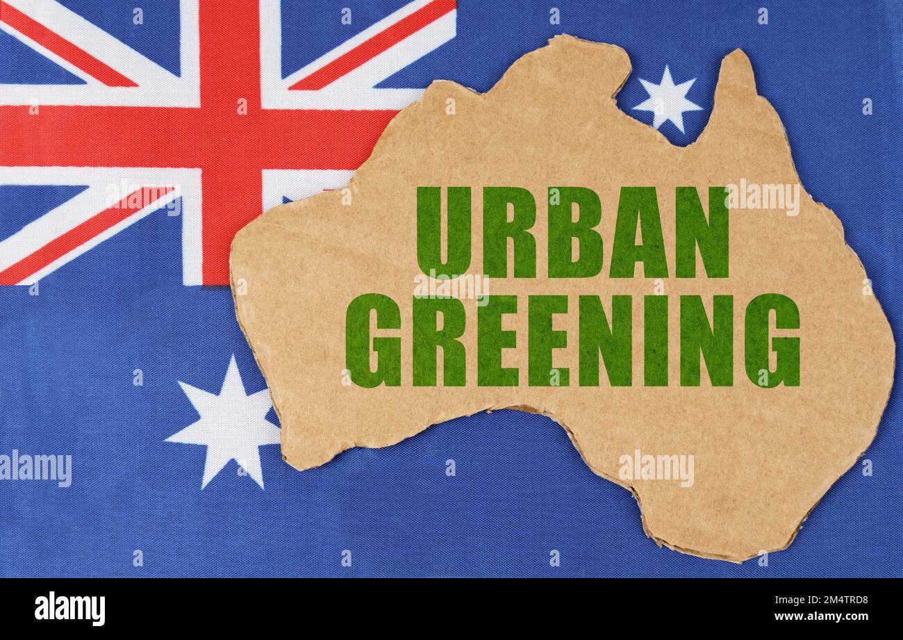 Concetto nazionale dell'Australia. Sulla bandiera dell'Australia si trova il contorno della mappa del paese con l'iscrizione - verde urbano Foto Stock