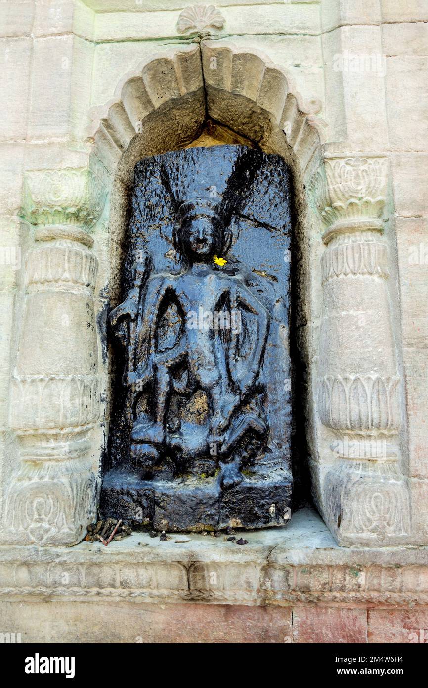 Divinità d'ingresso del Tempio di Bhimakali, Tempio di Bhimakali, Sarahan, porta di Kinnaur, distretto di Sirmaur, Himachal Pradesh, India Foto Stock