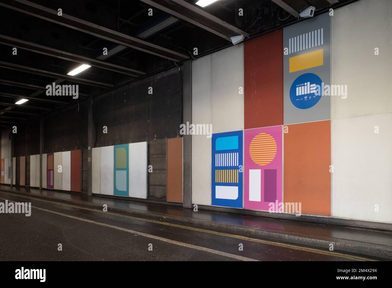 Il quartiere Culture Mile, City of London, include il Barbican Centre, sede della London Symphony Orchestra e della Guildhall School of Music Foto Stock